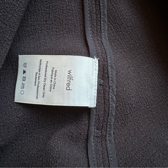 (3 for 100!) Wilfred normandie tie detail crepe vest - Picture 3 of 5